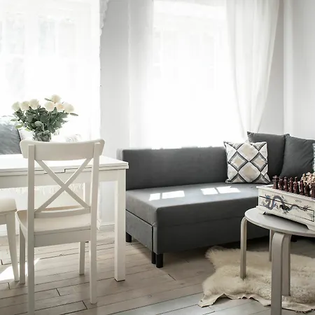 Elite - Old Town Apartment